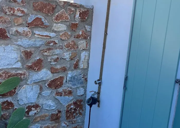 Paros Spiti Mataki Алики